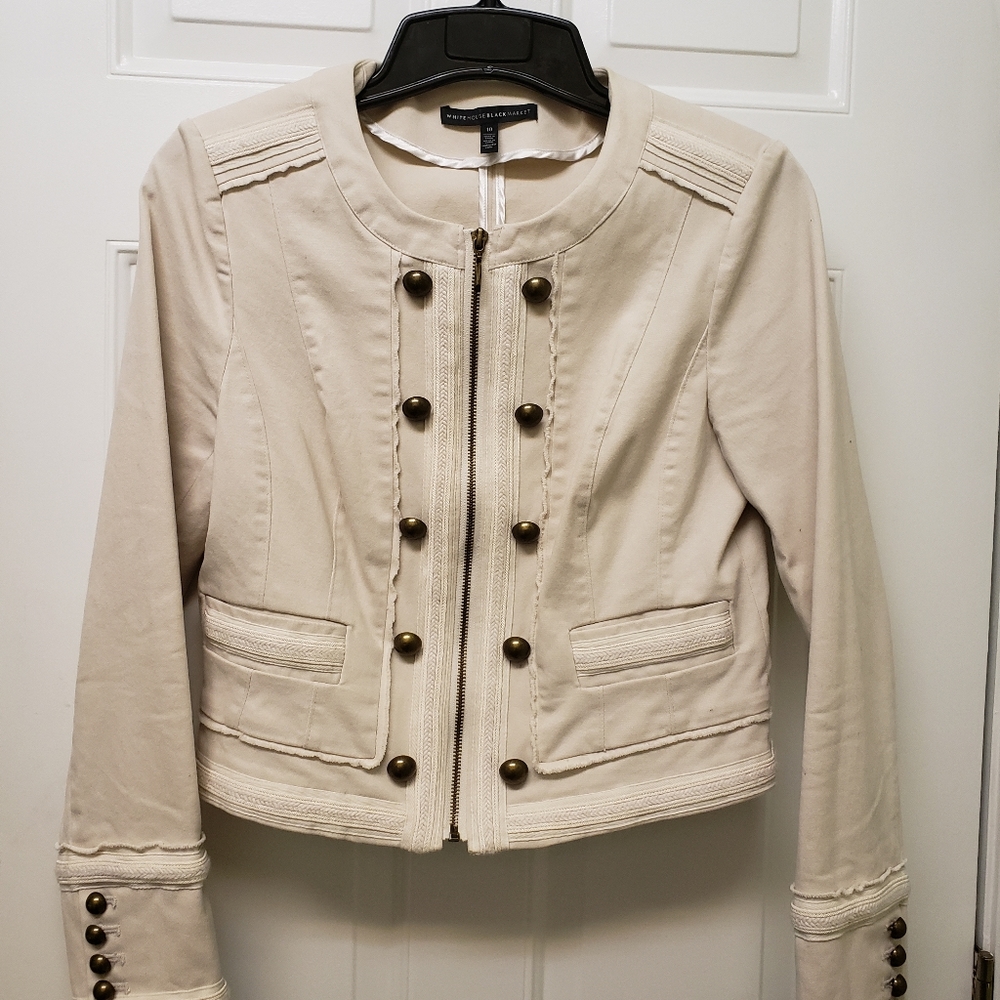 White House Black Market Cropped Jacket . size 10